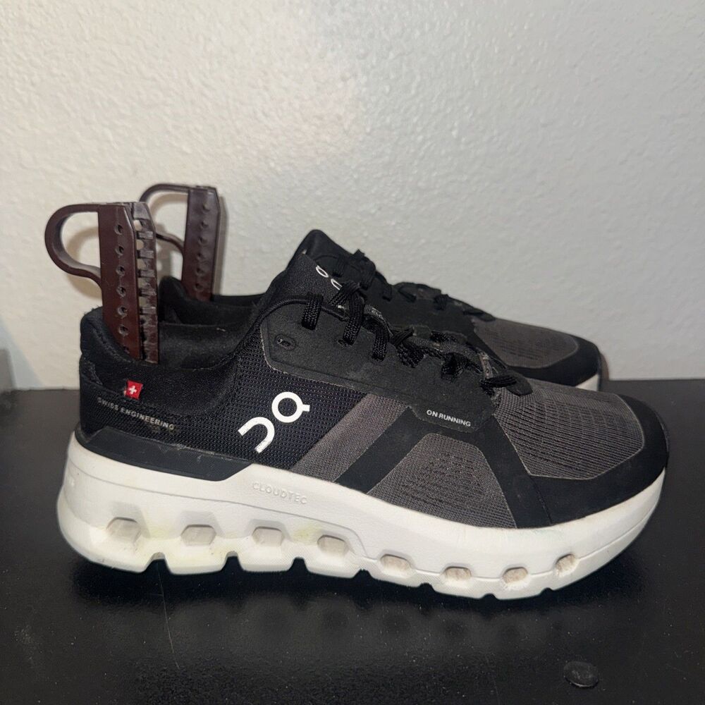 On Cloudrunner 2 Black White Eclipse Women's Size 6 Running Walking Shoes